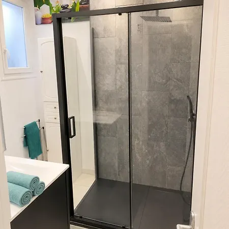 Maison 6 Personnes - Jardin - Proche Commerces Et Angouleme *