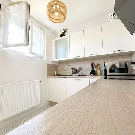 Maison 6 Personnes - Jardin - Proche Commerces Et Angouleme *
